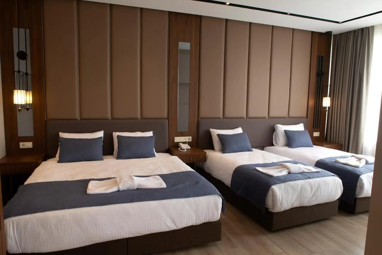 Martinenz Hotel Istanbul 3*,